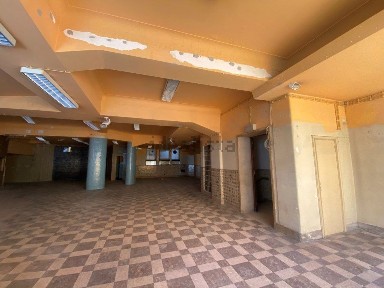 Arrendamento de espaço comercial na Rua dos Anjos
