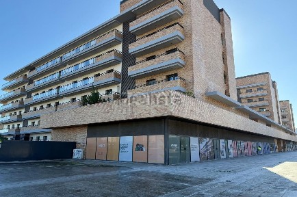 Arrendamento de espaço comercial na Avenida de Moscavide, 87