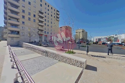 Arrendamento de espaço comercial na Avenida David Mourão-Ferreira, 22 C