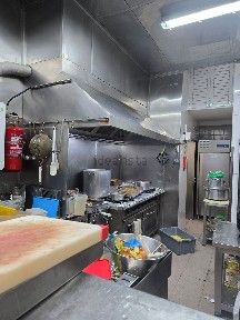 Arrendamento de espaço comercial na Rua Antero de Quental s/n