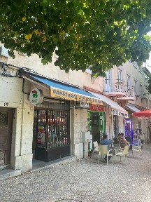 Papelaria, negócio para trespasse na Rua dos Jerónimos