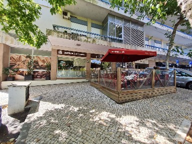 Restaurante, cafetaria para trespasse na Rua Cândido Figueiredo