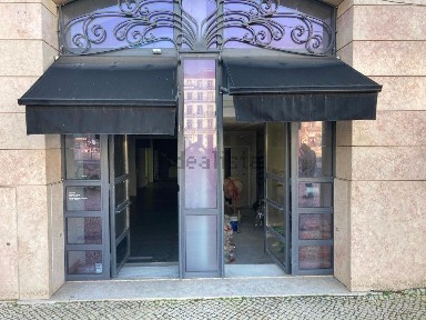 Arrendamento de espaço comercial na Praça dos Restauradores