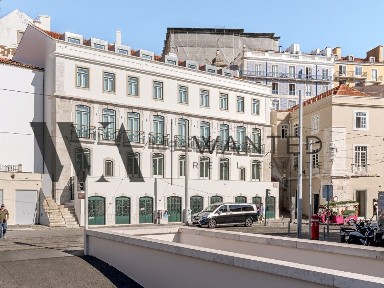 Arrendamento de espaço comercial na Alfama