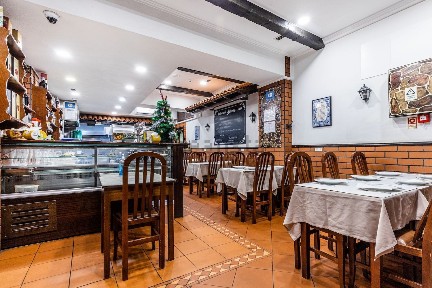 Restaurante, snack bar para trespasse na Rua Elias Garcia, 382