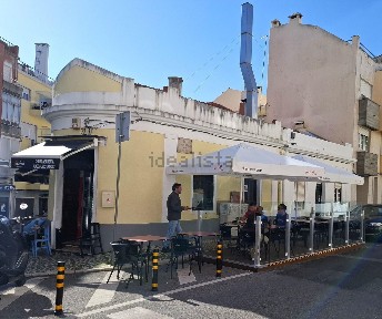 Restaurante para trespasse na Rua Carlos Reis, 24