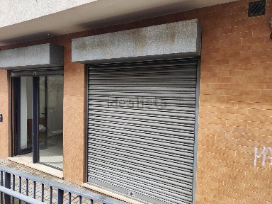 Arrendamento de espaço comercial na Rua Maluda, 19
