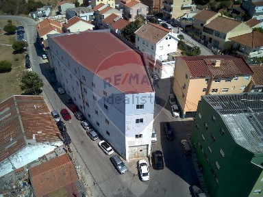 Arrendamento de armazém na Camarate