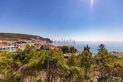 Arrendamento de moradia em banda em Santiago (Sesimbra)