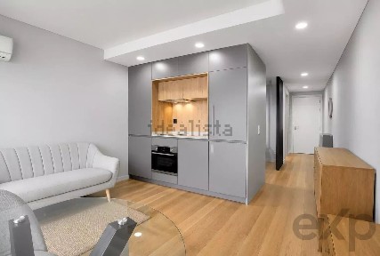 Arrendamento de apartamento T0 na Rua General José Domingues Peres