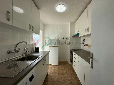 Arrendamento de apartamento T2 em Esgueira