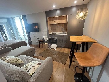 Arrendamento de apartamento T0 na Rua Dom Domingos da Apresentação Fernandes