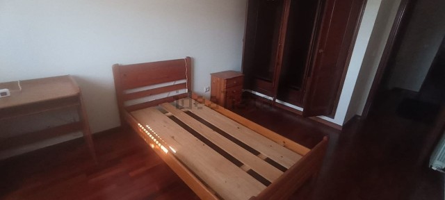 Arrendamento de apartamento T3 no Bairro do Liceu - 5 Bicas