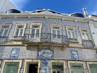 Espaço comercial à venda na Rua de Mértola, 687800475