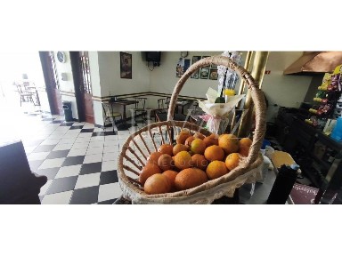 Espaço comercial à venda em Vila Nova de Milfontes
