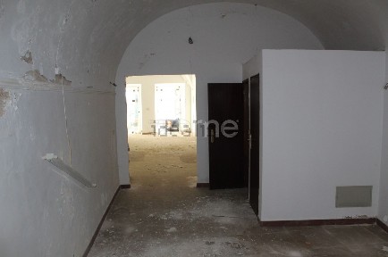 Espaço comercial à venda na Rua Doutor Afonso Costa, 54