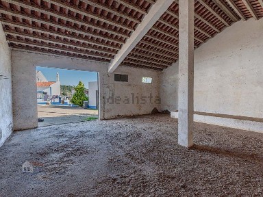 Armazém à venda em Santa Cruz