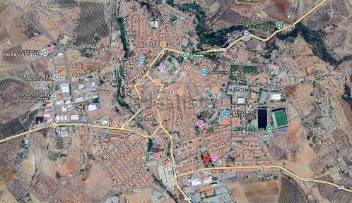 Armazém à venda no Largo José Maria dos Santos
