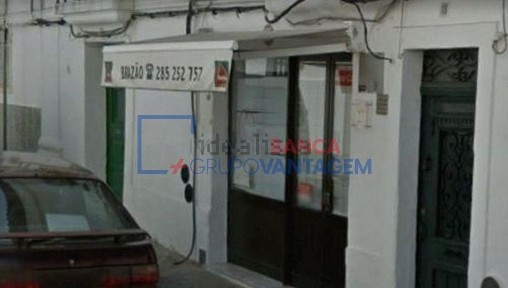 Espaço comercial à venda em Moura e Santo Amador