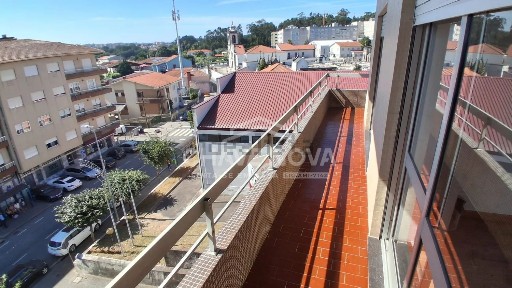 Apartamento T3 à venda na Rua de São Tiago s/n