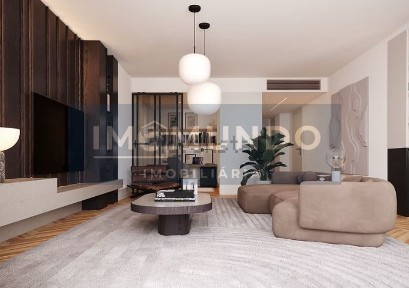 Apartamento T2 à venda na Rua de Cedofeita, 497