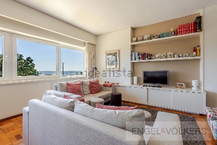Apartamento T4 à venda na Foz Velha