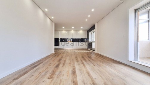 Apartamento T4 à venda no Bairro Norte