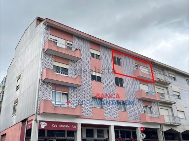 Apartamento T2 à venda no Centro
