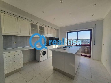 Apartamento T2 à venda em Moreira