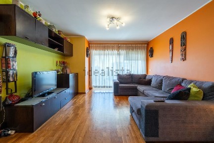 Apartamento T2 à venda na Avenida Carlos de Oliveira Campos