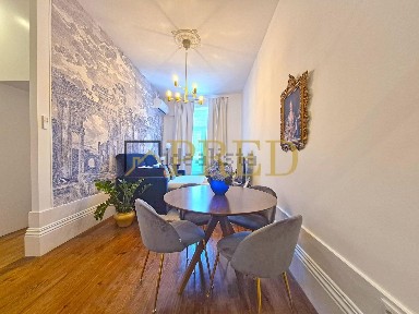 Apartamento T1 à venda na Rua de Mouzinho da Silveira