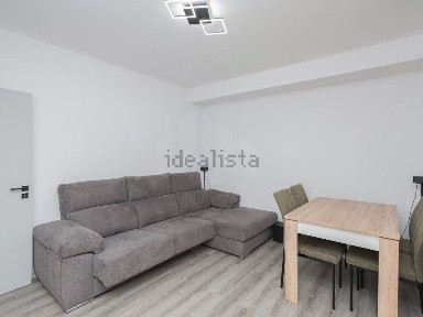 Apartamento T2 à venda na Rua Ferreira Castro, 88