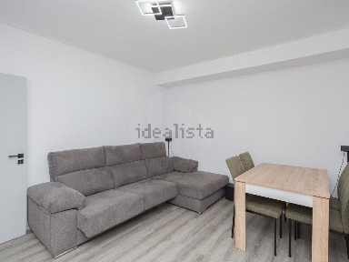 Apartamento T2 à venda na Rua Ferreira Castro, 88