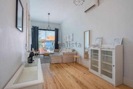 Apartamento T1 à venda na Praça da República, 59
