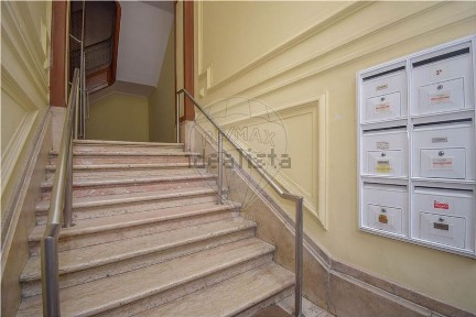 Santo António, Amoreiras - Rato, Rua do Vale de Pereiro, 17