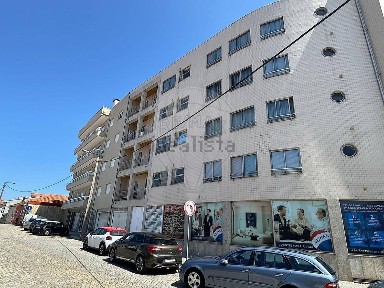 Pedrouços, Rua Guerra Junqueiro