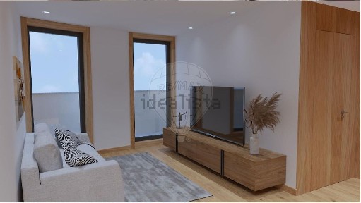 Apartamento T1 à venda na Areosa - Fernão de Magalhães