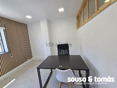Arrendamento de escritório em Marrazes e Barosa