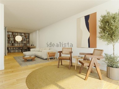 Apartamento T2 à venda na Avenida de Fernão de Magalhães, 127