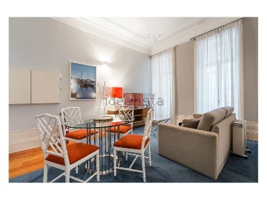 Apartamento T0 à venda na Avenida de Rodrigues de Freitas