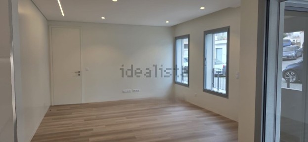Apartamento T2 à venda na Rua de Serralves s/n