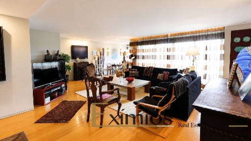 Apartamento T4 à venda no Centro