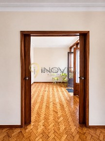 Apartamento T4 à venda na Rua de Nossa Senhora de Fátima