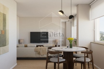 Apartamento T2 à venda na Avenida Professor Orlando Ribeiro, 100