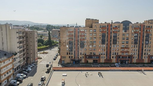Apartamento T2 à venda na Rua Mendalho