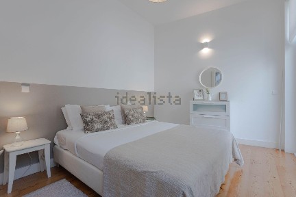 Apartamento T1 à venda na Rua de Santa Catarina, 1569