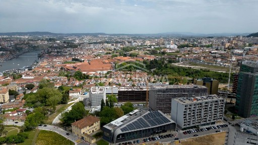 Santa Marinha, Candal - Regadas, Urb. Douo Nobilis, Rua Manuel da Silva Cruz, 211
