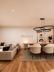 Apartamento T1 à venda na Praceta da Estrada Romana