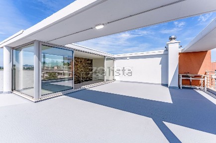 Apartamento T3 à venda na Rua Vila Verde, 1