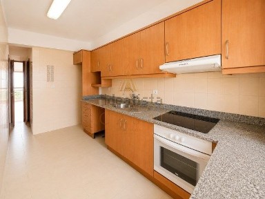 Apartamento T3 à venda na Rua francisco xavier